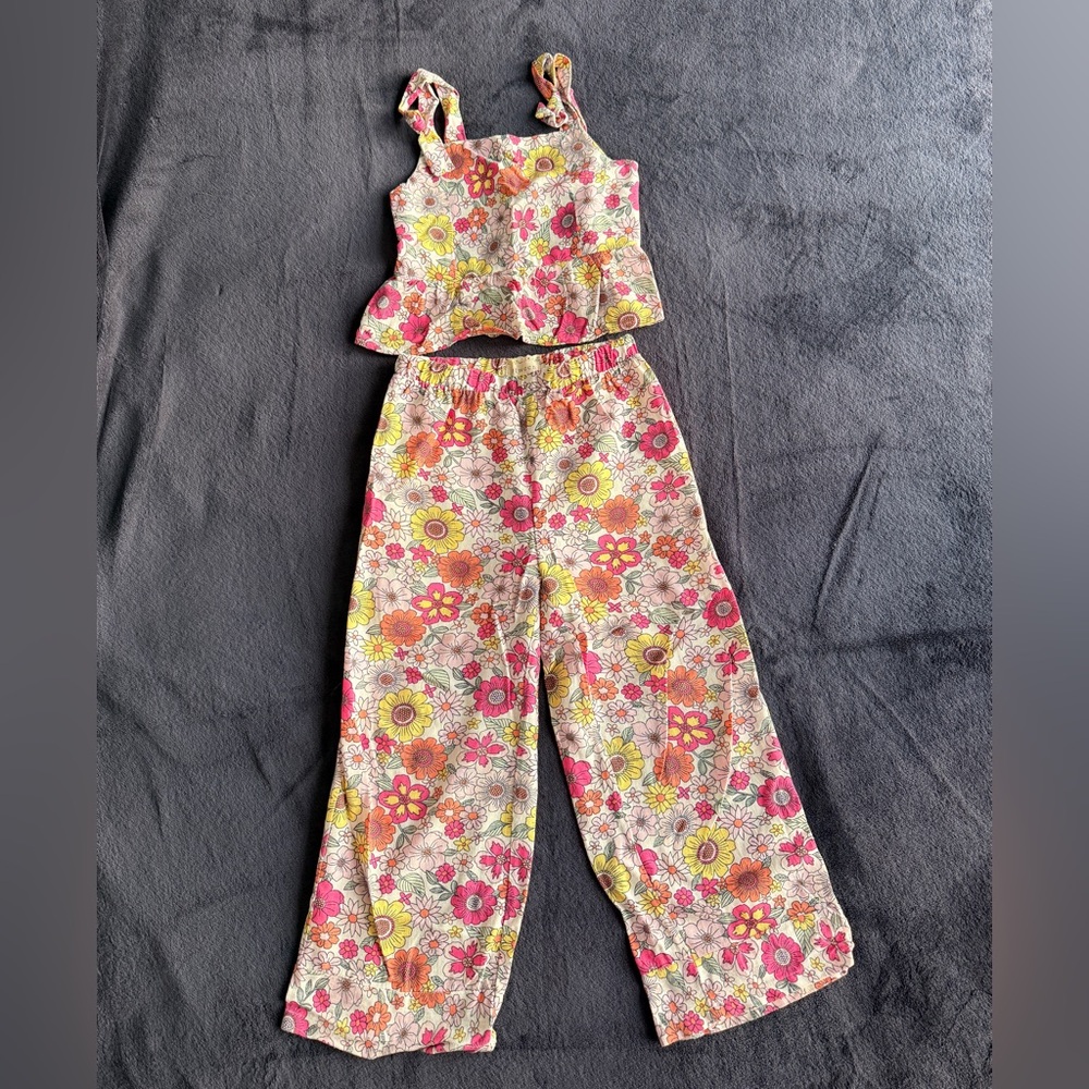 Between Floral Two Piece Set Girls Size 6